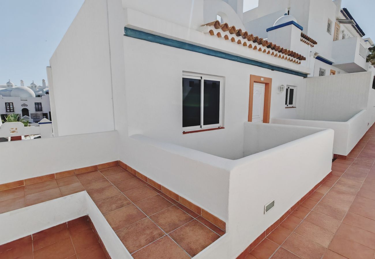 Ferienwohnung in Playa Paraiso - 2 bedroom apartment with terrace and parking