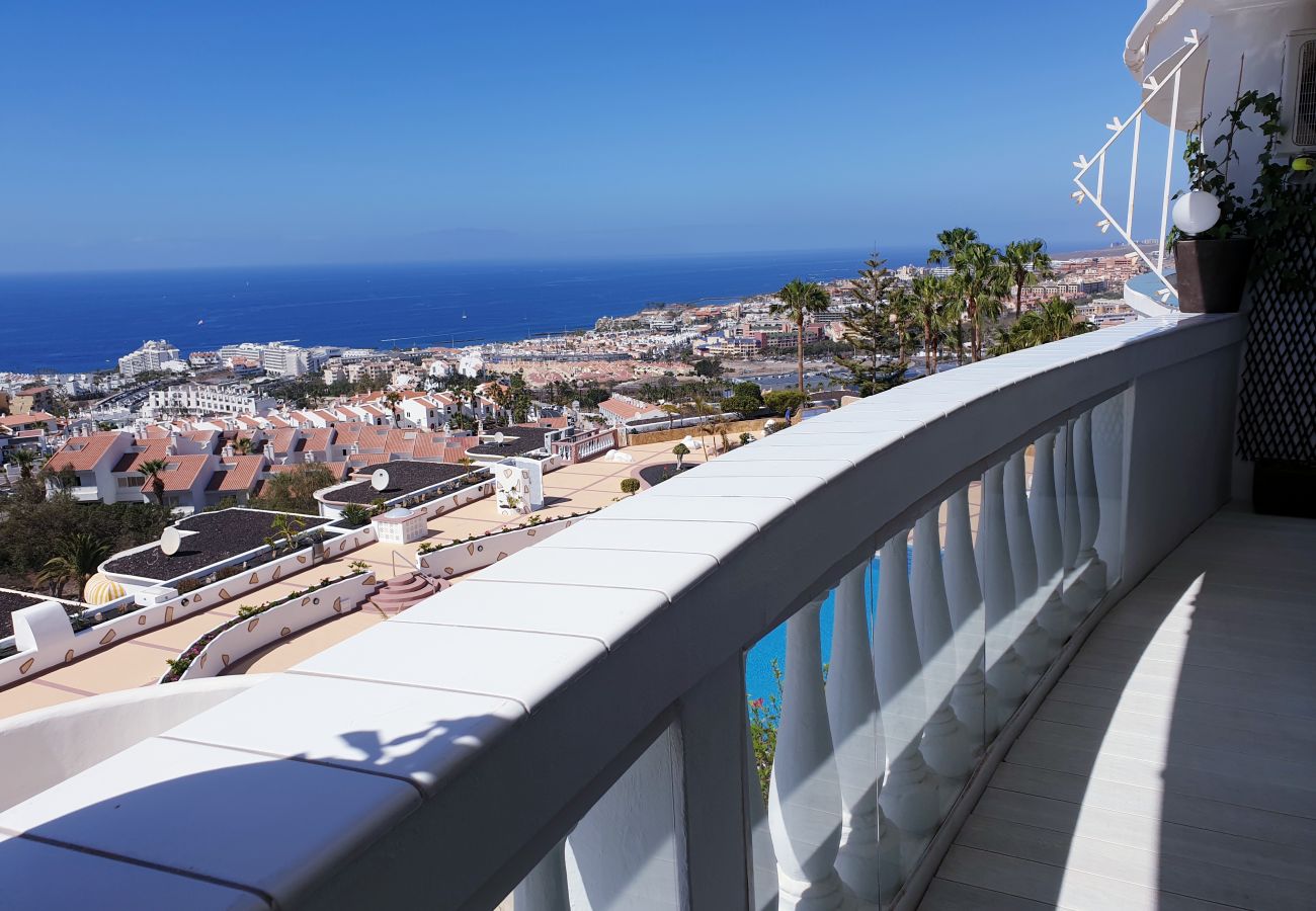 Ferienwohnung in Costa Adeje - Traum Ferienwohnung mit Meerblick - Costa Adeje