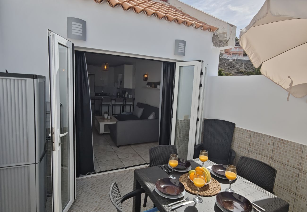 Ferienwohnung in Adeje - Sea View Apartment Holiday Valley