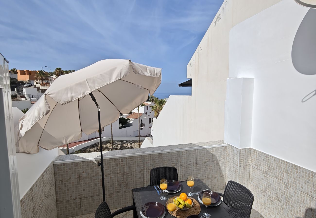 Ferienwohnung in Adeje - Sea View Apartment Holiday Valley
