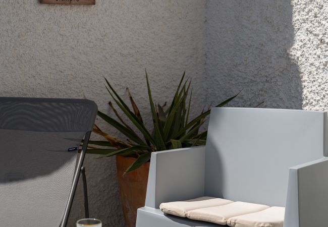 Ferienwohnung in Playa de Las Americas - Sea View Apartment Urbania Club - Playa de las Americas Ferienwohnung in Playa de Las Americas - Sea View Apartment Urbania Club - Playa de las Americas