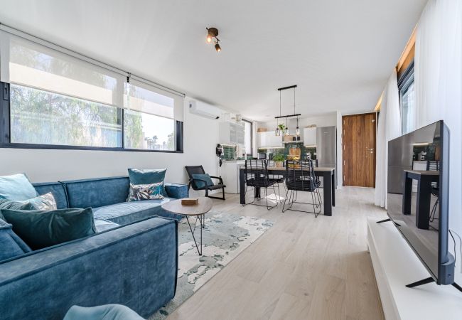 Ferienwohnung in Playa de Las Americas - Apartment  Don Carlos Sea View - Adults only! Ferienwohnung in Playa de Las Americas - Apartment  Don Carlos Sea View - Adults only!