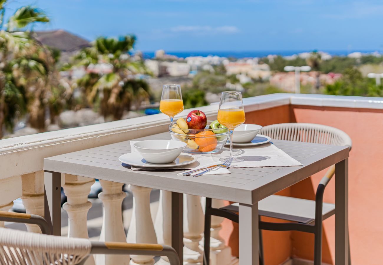 Ferienwohnung in Los Cristianos - Summer Dreams Sea View Apartment