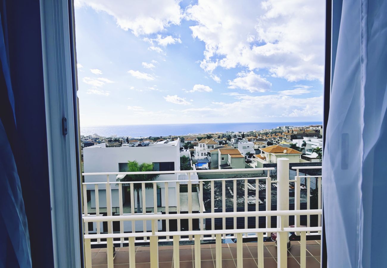 Ferienwohnung in Costa Adeje - Infinity Ocean View Apartment 