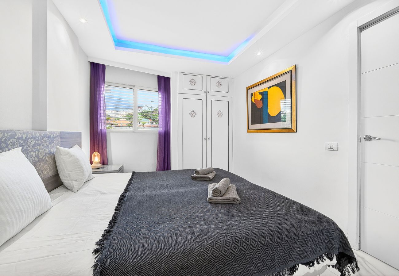 Ferienwohnung in Playa de Las Americas - My Sun My Ocean - Sea View Apartment