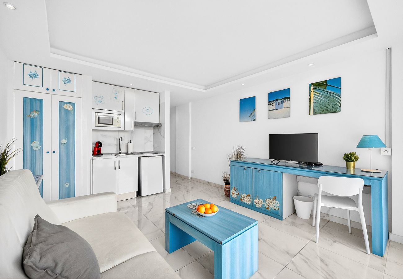 Ferienwohnung in Playa de Las Americas - My Sun My Ocean - Sea View Apartment