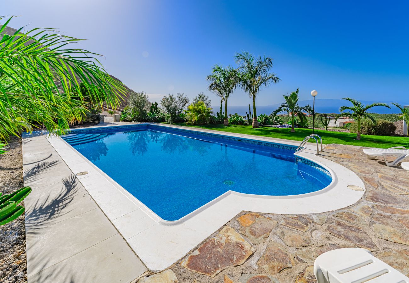 Villa in Santiago del Teide - Pride & Joy Atlantic Villa - Los Gigantes