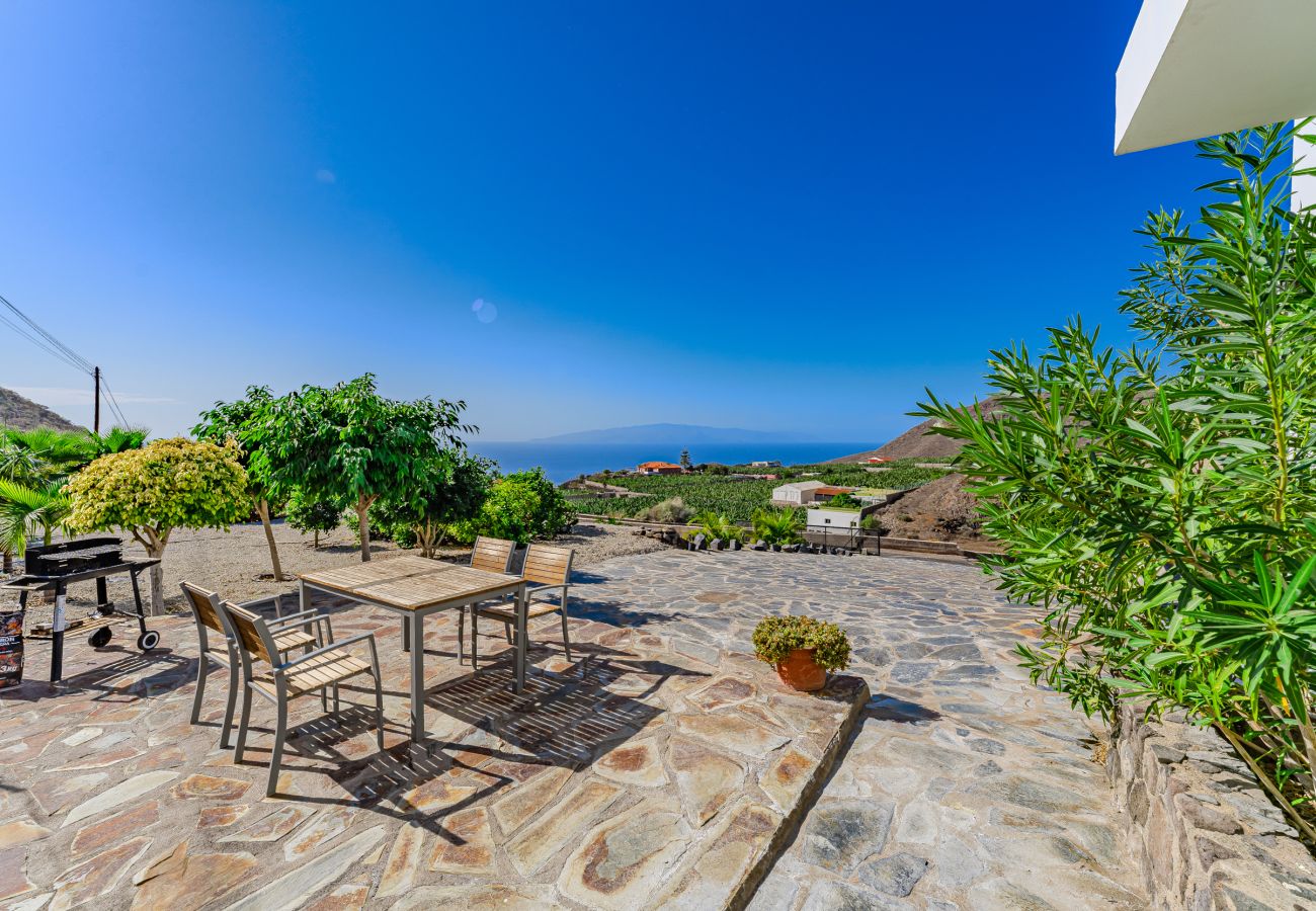 Villa in Santiago del Teide - Pride & Joy Atlantic Villa - Los Gigantes