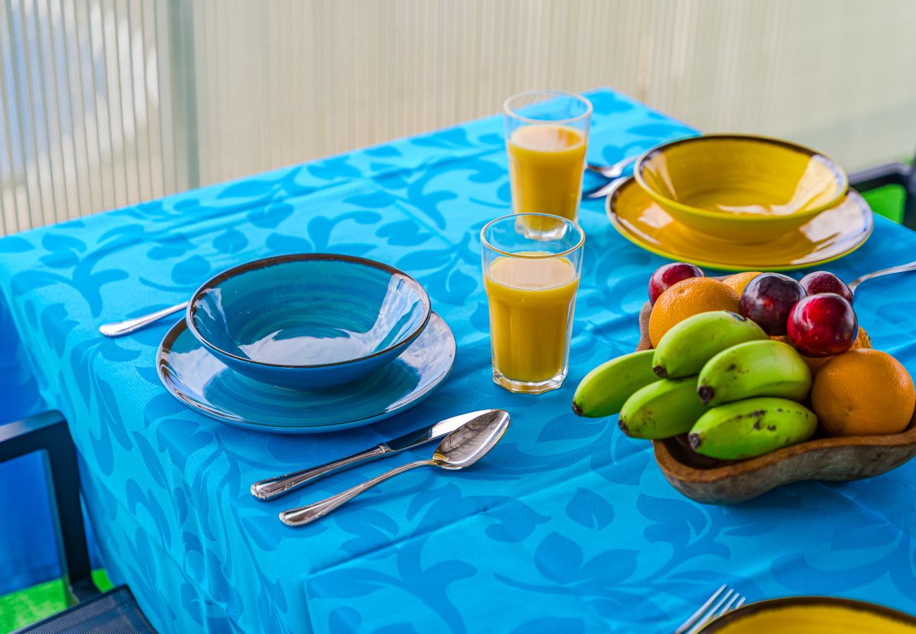 Ferienwohnung in Playa de Las Americas - Sun Terrace with Pool - Playa de las Americas