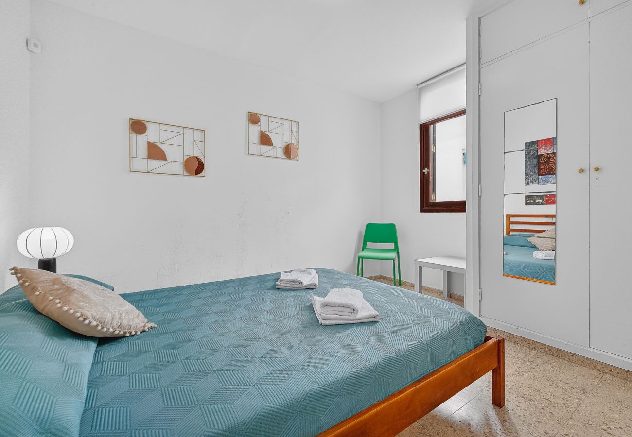 Ferienwohnung in Playa de Las Americas - Sun Terrace with Pool - Playa de las Americas
